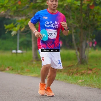 Runner Photo 8125534