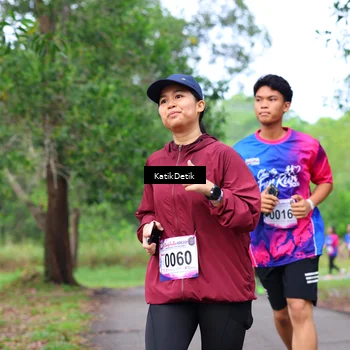 Runner Photo 8125539