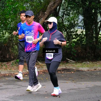 Runner Photo 8125541