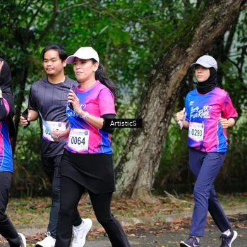 Runner Photo 8125548