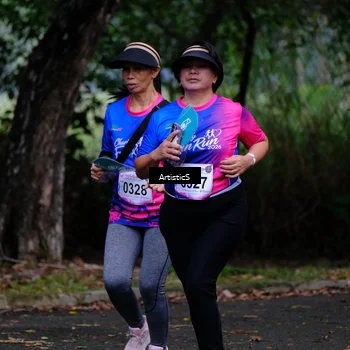 Runner Photo 8125564
