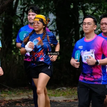 Runner Photo 8125576