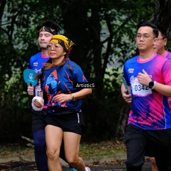 Runner Photo 8125581