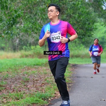Runner Photo 8125588