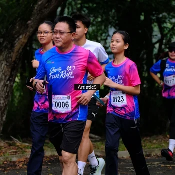 Runner Photo 8125591