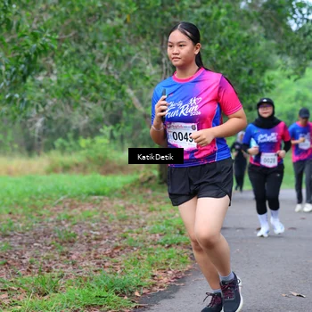 Runner Photo 8125592