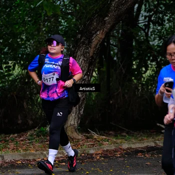 Runner Photo 8125596