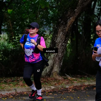 Runner Photo 8125597