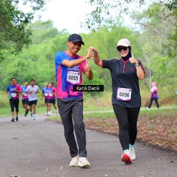 Runner Photo 8125601