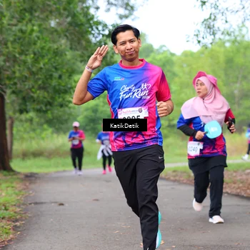 Runner Photo 8125630