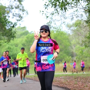 Runner Photo 8125635