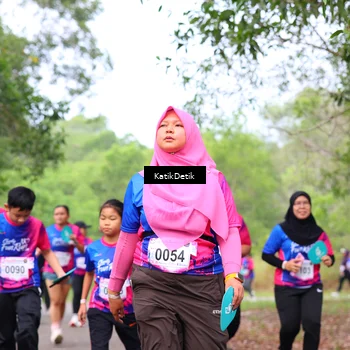 Runner Photo 8125640