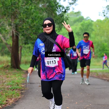 Runner Photo 8125686