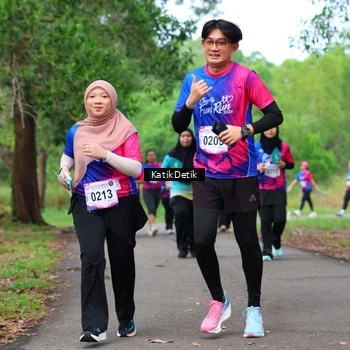 Runner Photo 8125691