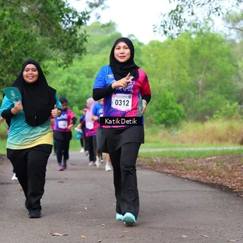 Runner Photo 8125695