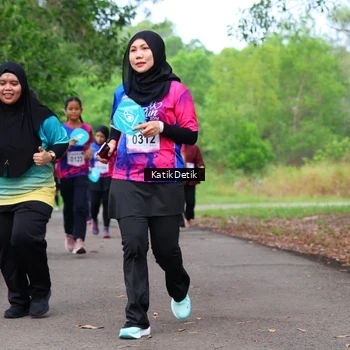 Runner Photo 8125698