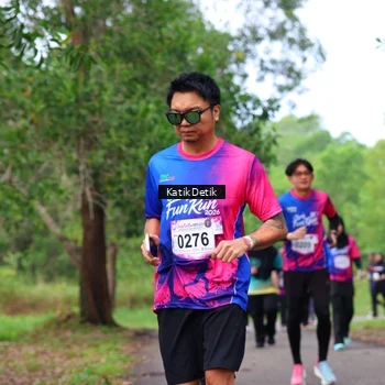 Runner Photo 8125717