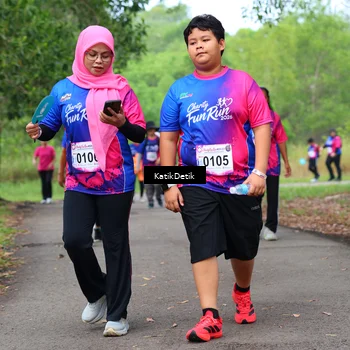 Runner Photo 8125731