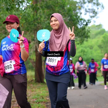 Runner Photo 8125753