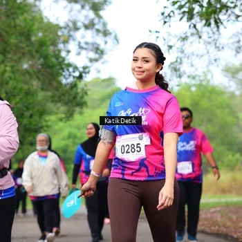 Runner Photo 8125768