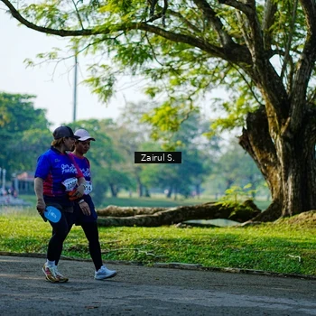 Runner Photo 8125769