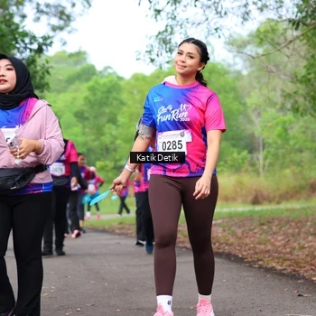 Runner Photo 8125775