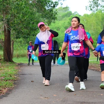Runner Photo 8125795