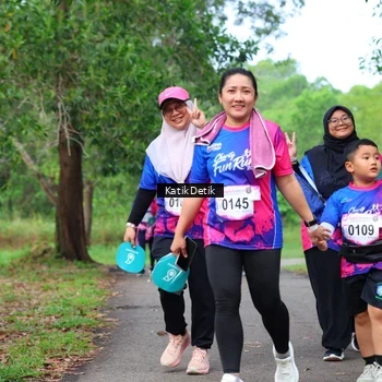Runner Photo 8125796