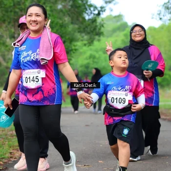 Runner Photo 8125800