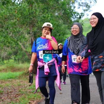 Runner Photo 8125802