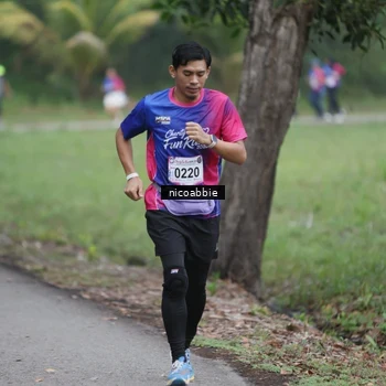 Runner Photo 8125822