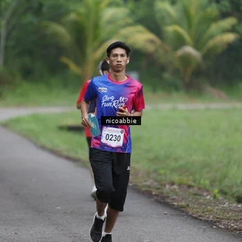 Runner Photo 8125836