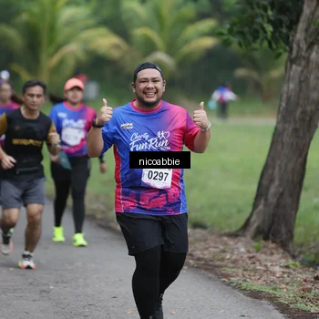 Runner Photo 8125838