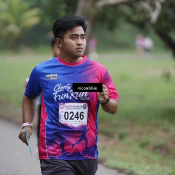 Runner Photo 8125844