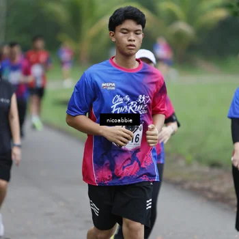 Runner Photo 8125848