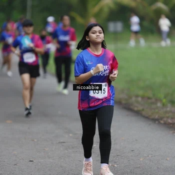 Runner Photo 8125863