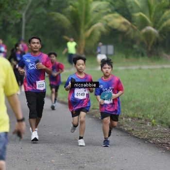 Runner Photo 8125867