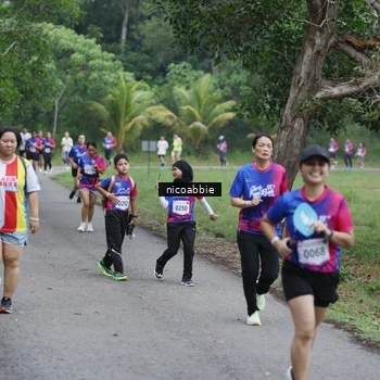 Runner Photo 8125869