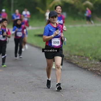 Runner Photo 8125870