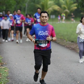 Runner Photo 8125878