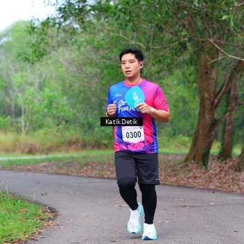 Runner Photo 8125882