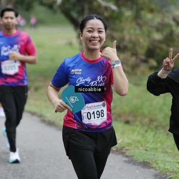 Runner Photo 8125897