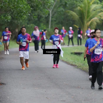 Runner Photo 8125908