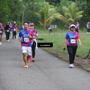 Runner Photo 8125914