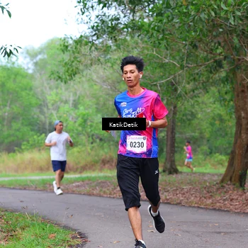 Runner Photo 8125916