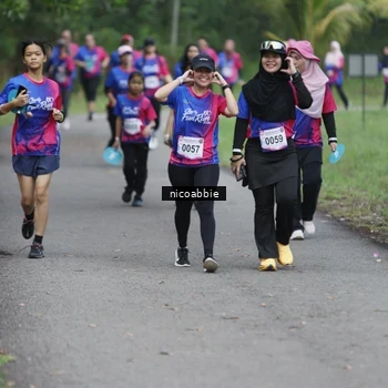 Runner Photo 8125920
