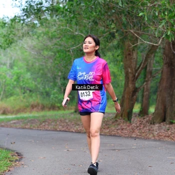 Runner Photo 8125937