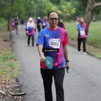 Runner Photo 8125946