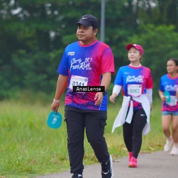 Runner Photo 8125954