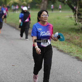 Runner Photo 8125956